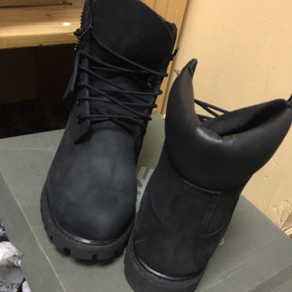 Timberlands Men Boots .