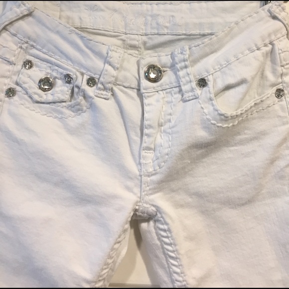 White L.A. Idol USA classic capris - Picture 2 of 4