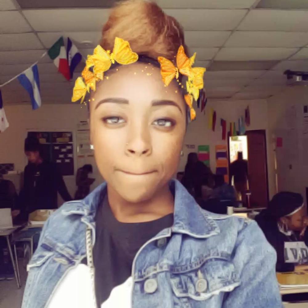 Meet your Posher, Joy