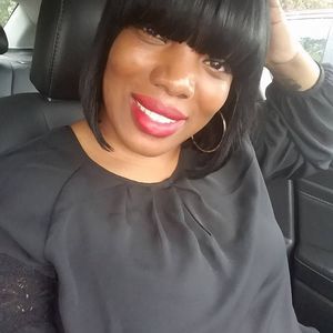 Meet your Posher, Constance