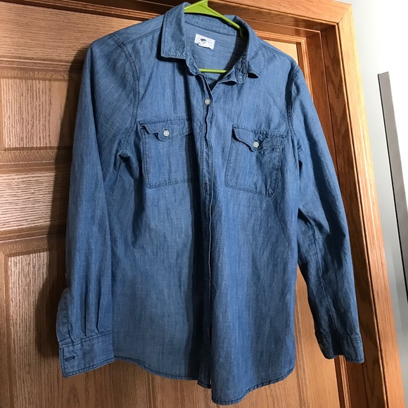 Old Navy Tops - Old navy Jean shirt