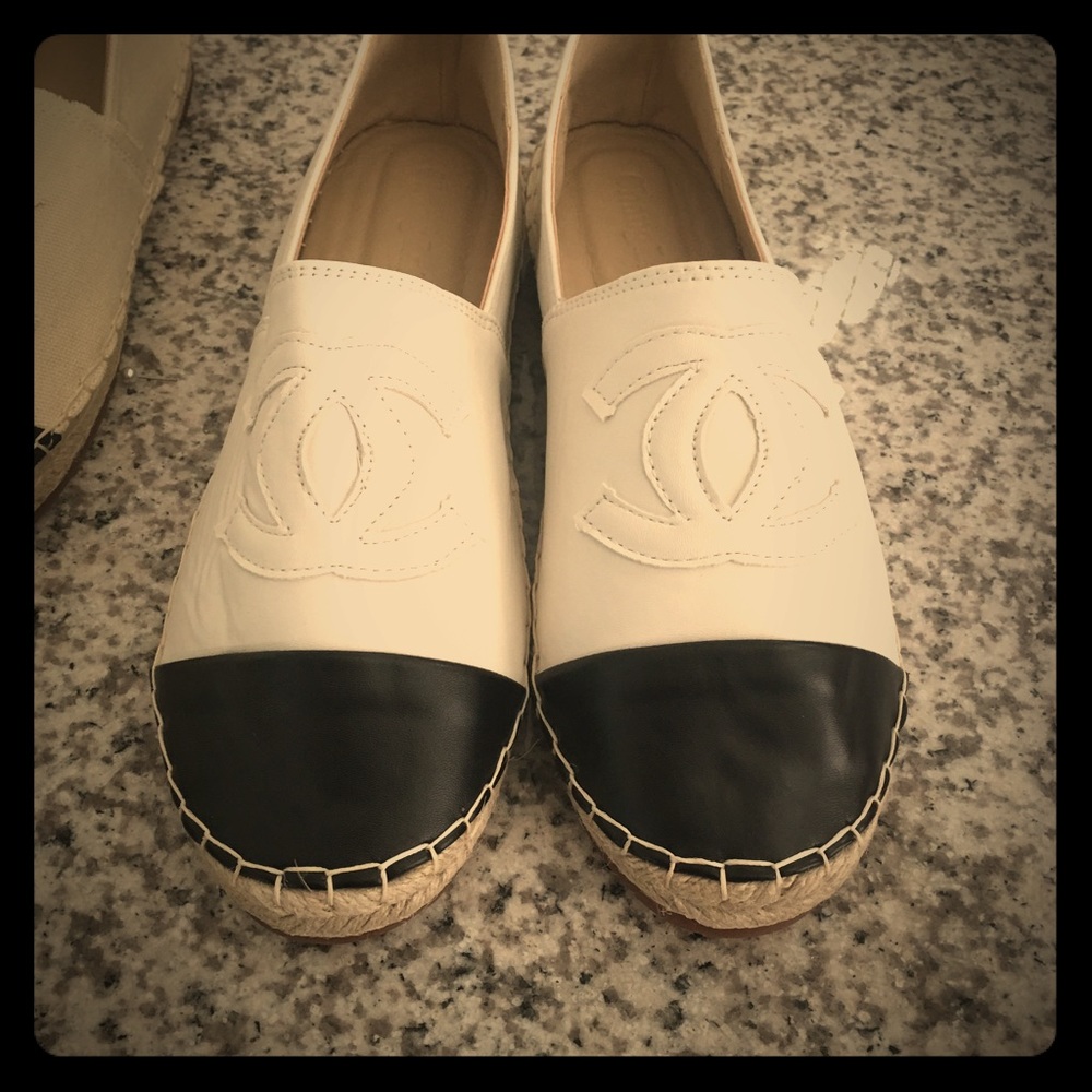 Brand New Size 8 Chanel Flats