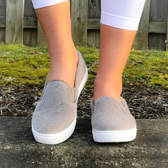 LAST ONE SALE! 🌸Slip on Sneakers - Picture 5 of 8