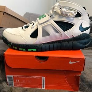 Nike Huarache Free Shield McCoy size 11 Brand New