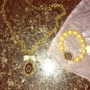 tarina tarantino gold necklace and bracelet set