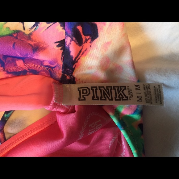 Bathing suit - Picture 2 of 2