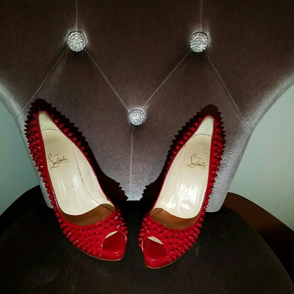 Women high heel - Picture 1 of 3