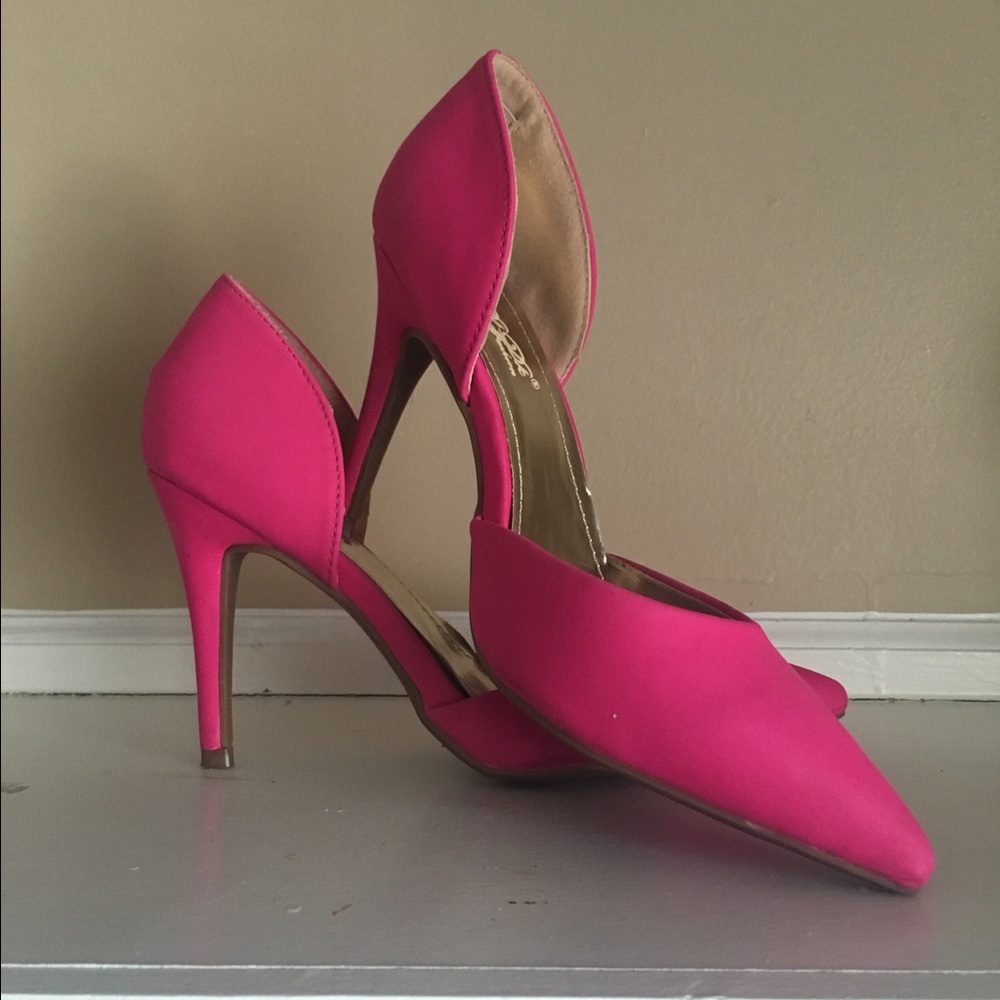 Hot Pink Pumps