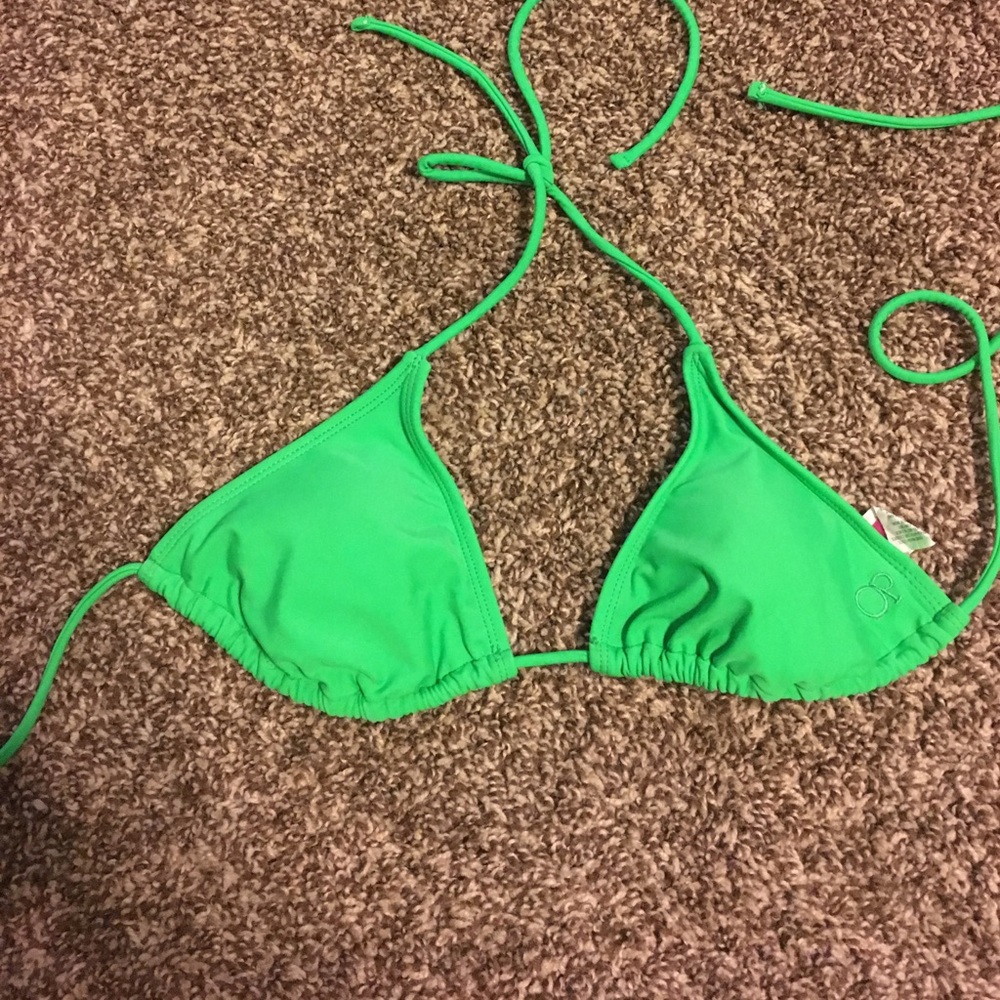 4 for $20 Cute triangle shaped bathing suit top