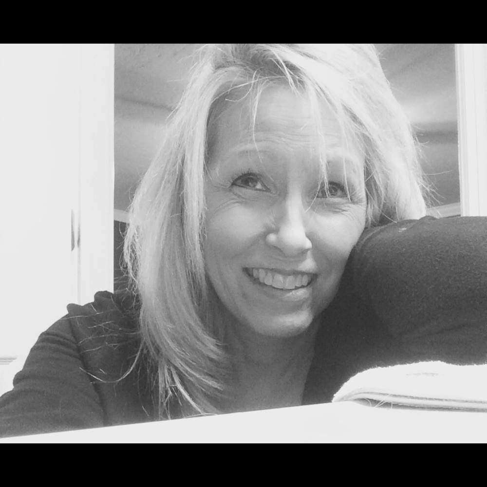 Meet your Posher, Joni