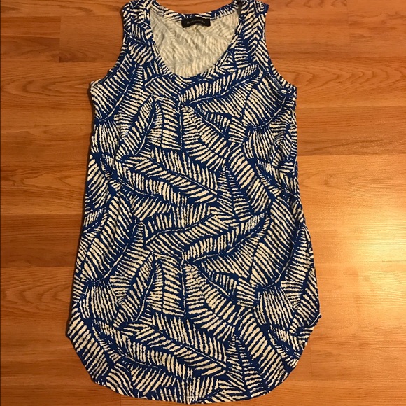 Hourglass Lilly Tops - Hourglass Lilly Palm-Print Tank.