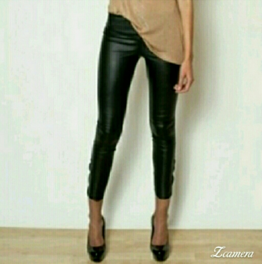 SOLD***H&M DIVIDED Faux leather skinny jeans!