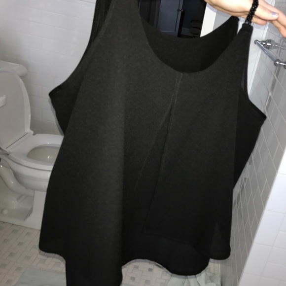 Black off the shoulders top - Picture 4 of 4