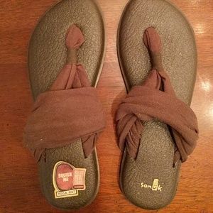 Flip flops