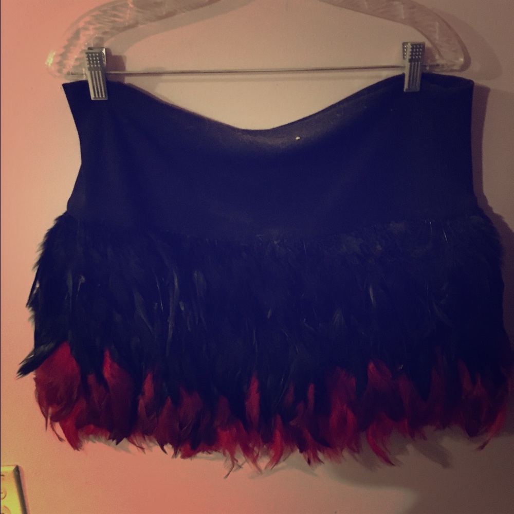 Feather skirt