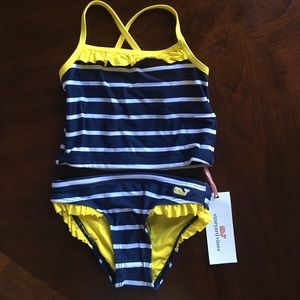 Vineyard vines girls swimsuit