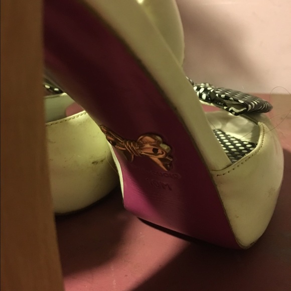 Betsey johnson shoes - Picture 3 of 3