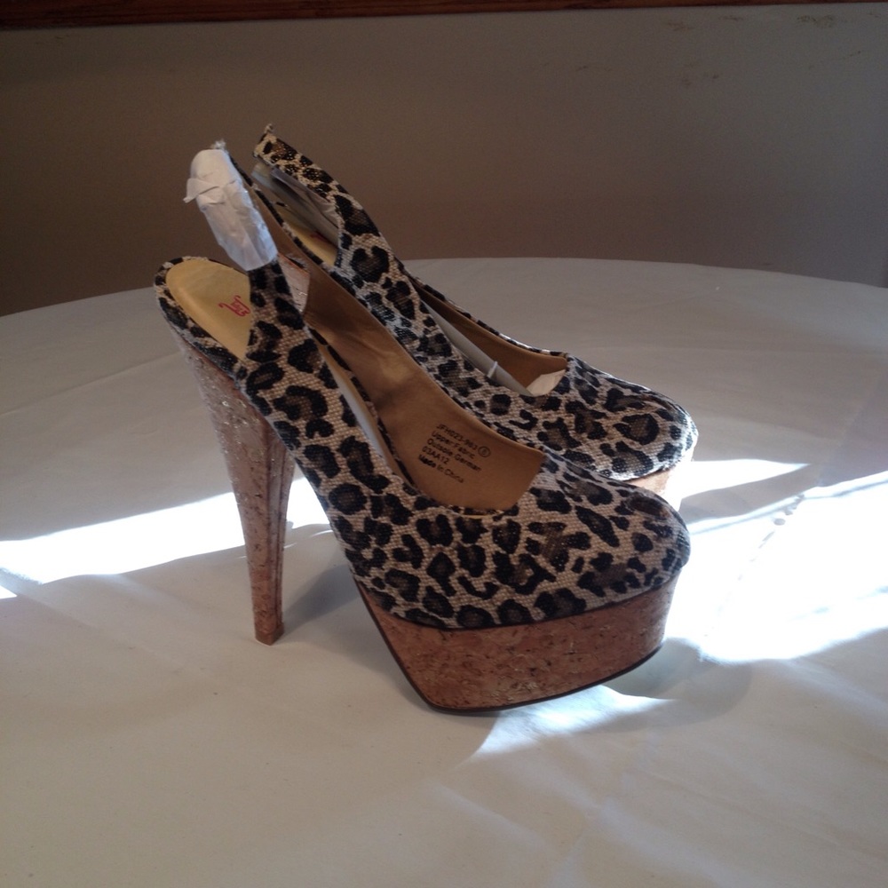 Leopard Sling Back Cork Heel