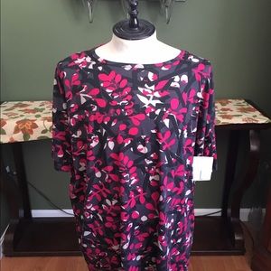 LULAROE IRMA BRAND NEW LARGE