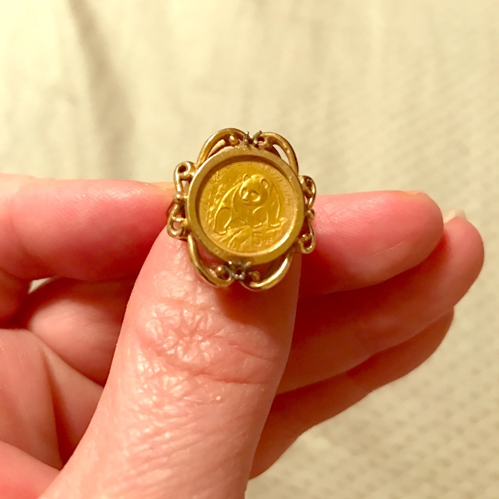 Gold coin Panda ring