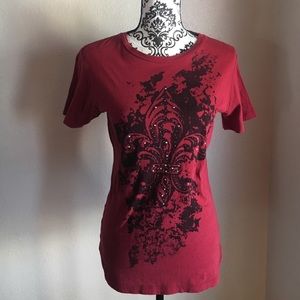 Cute s/s bling fluer de lis tshirt, GUC, sz L