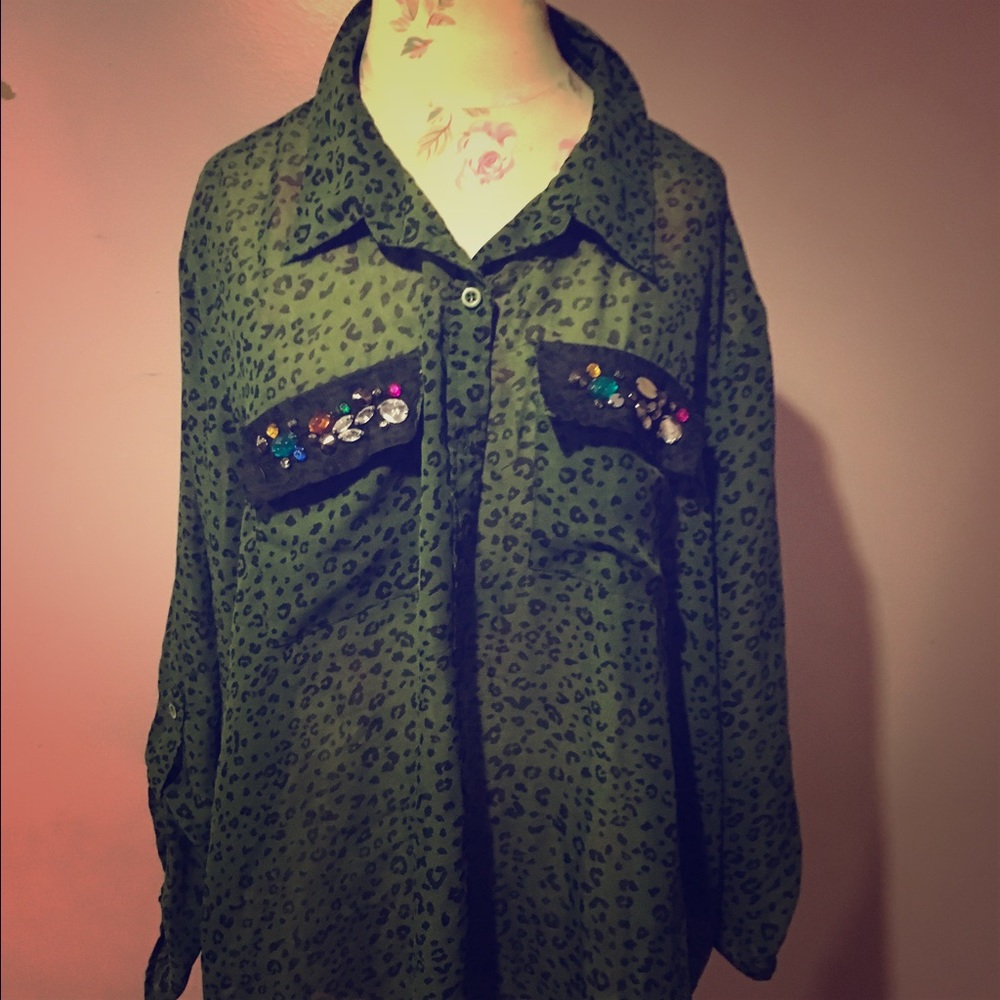 Leopard shirt