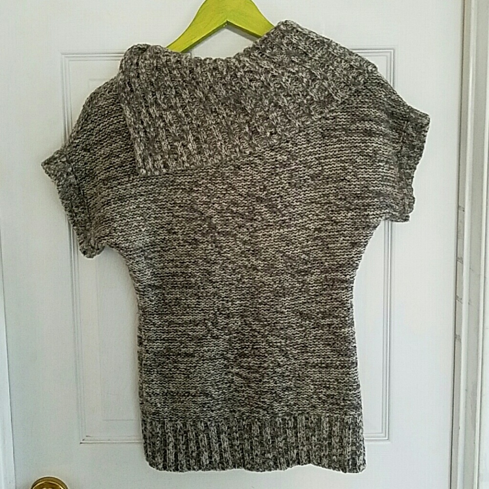 Sweater - Picture 2 of 4