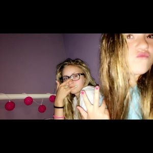 Meet your Posher, Annahkate