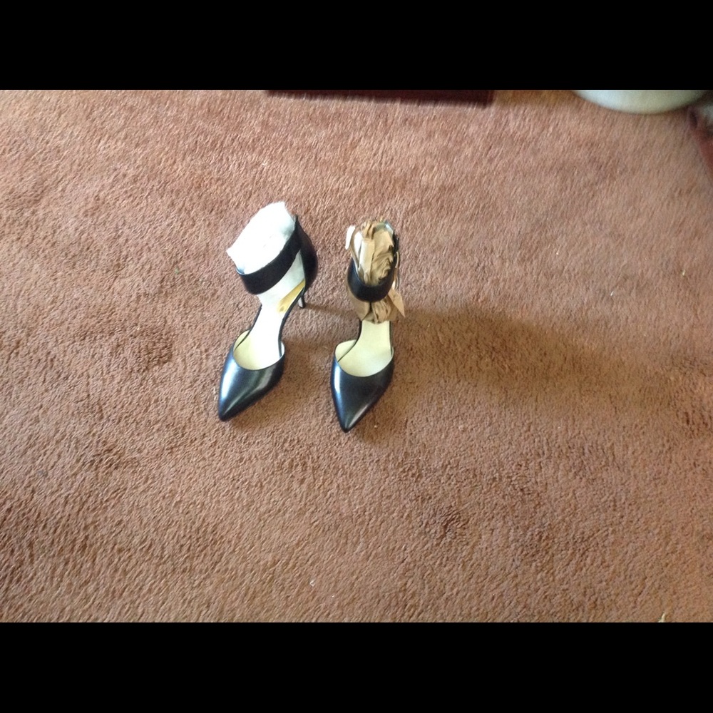 Michaeal Kors Heels
