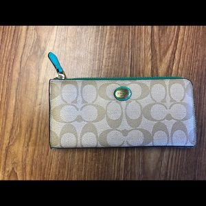 Coach wallet