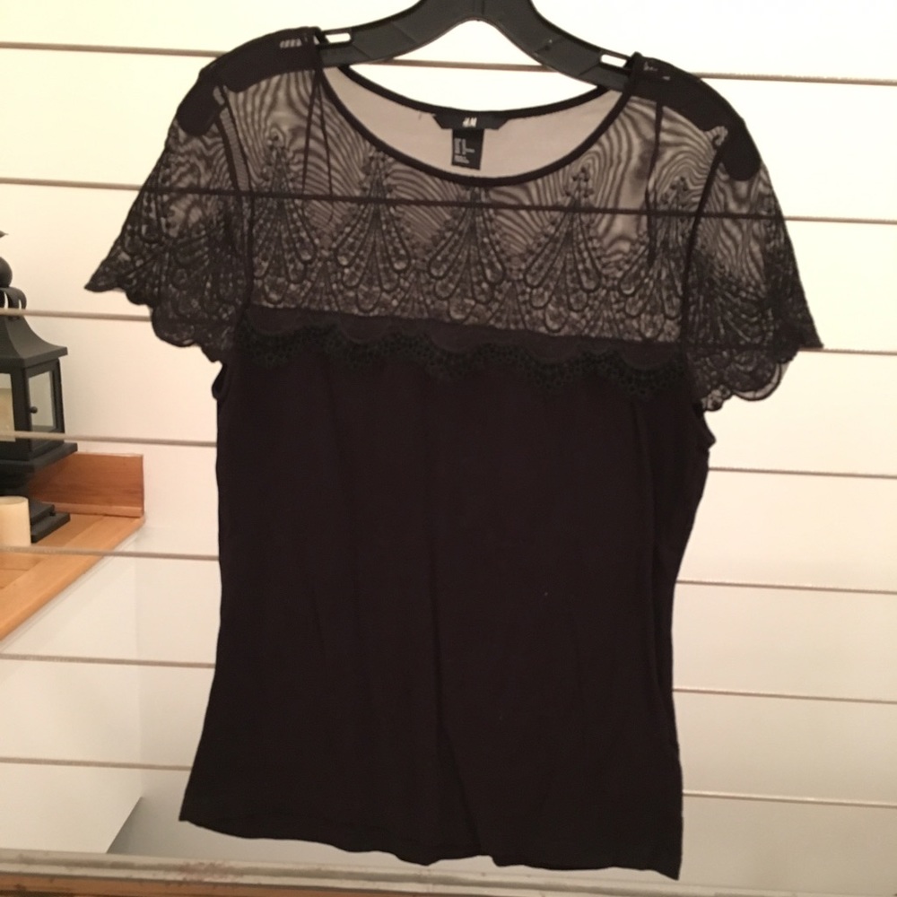 Lacey Black Tee!