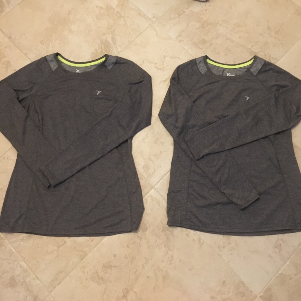 Old navy active Long sleeve shirts, 2 shirt bundle
