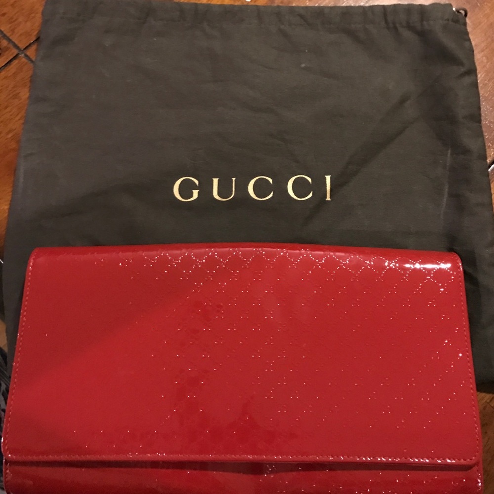 Gucci Signature Clutch