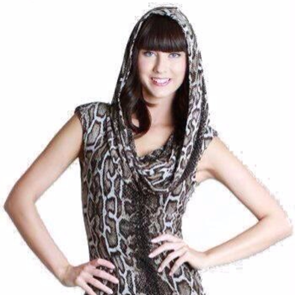 NikiBiki | Hooded/Cowl Neck Dress - Picture 5 of 10