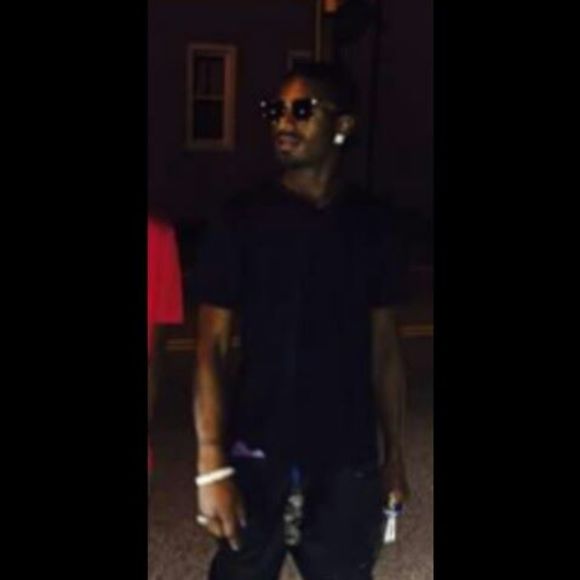 Meet your Posher, Julio - Picture 1 of 1