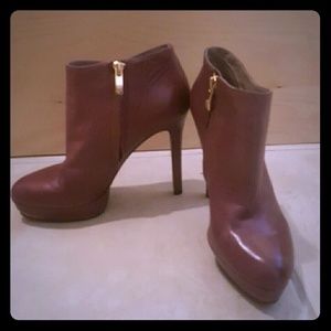 Vince Camuto Booties leather burgundy