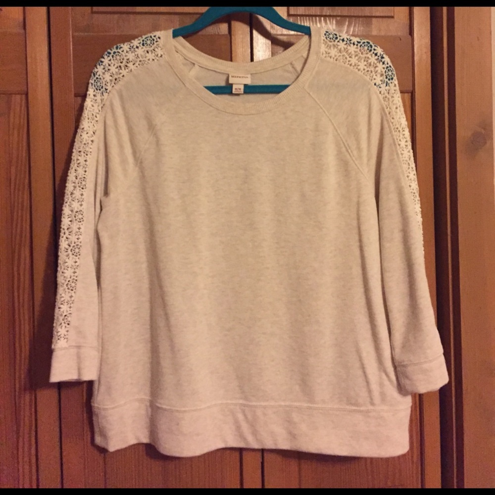 Mossimo top