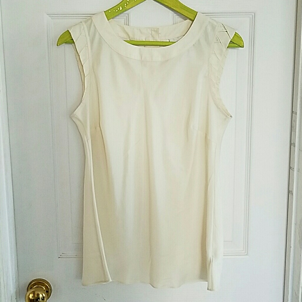 Banana Republic Silk blouse