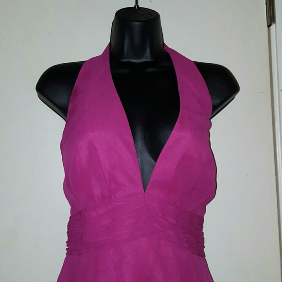 Formal dress - Picture 2 of 4