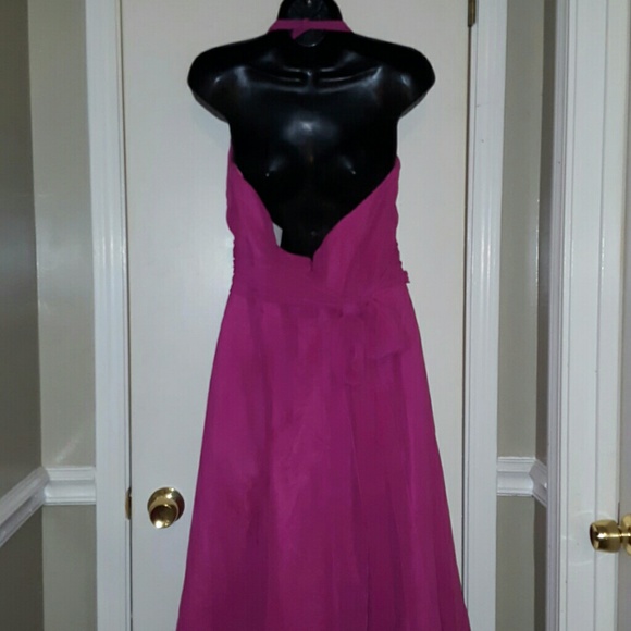 Formal dress - Picture 4 of 4