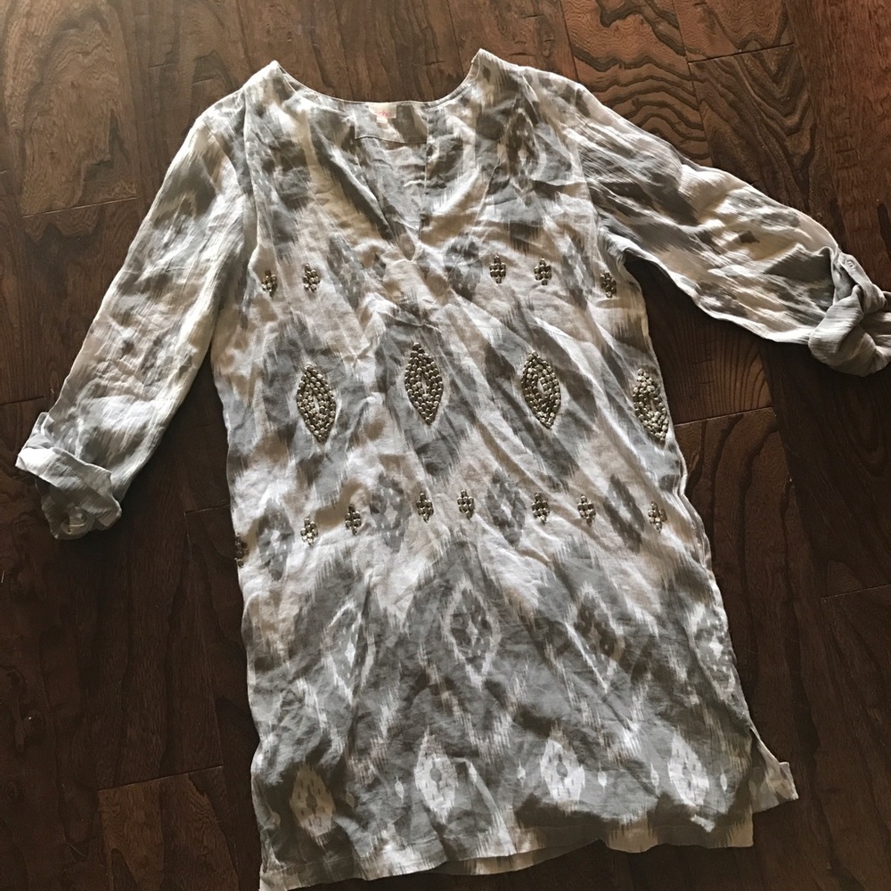 Gray and white lightweight bathing suit cover up