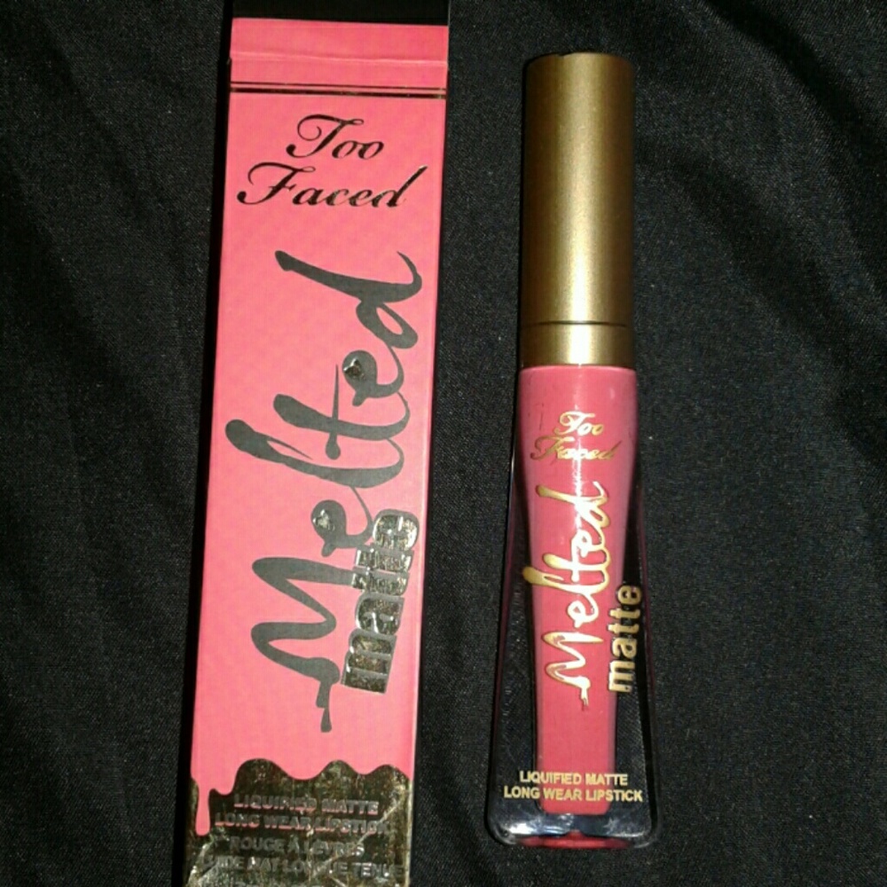 Too faced lipstick