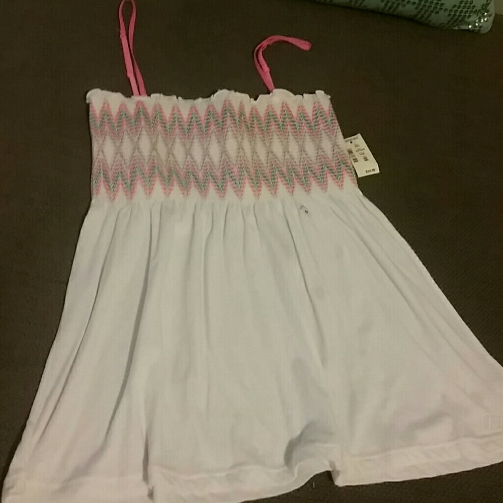 Aero white top
