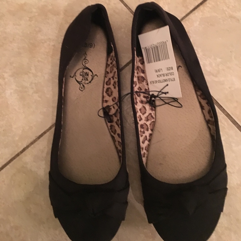 Black flats