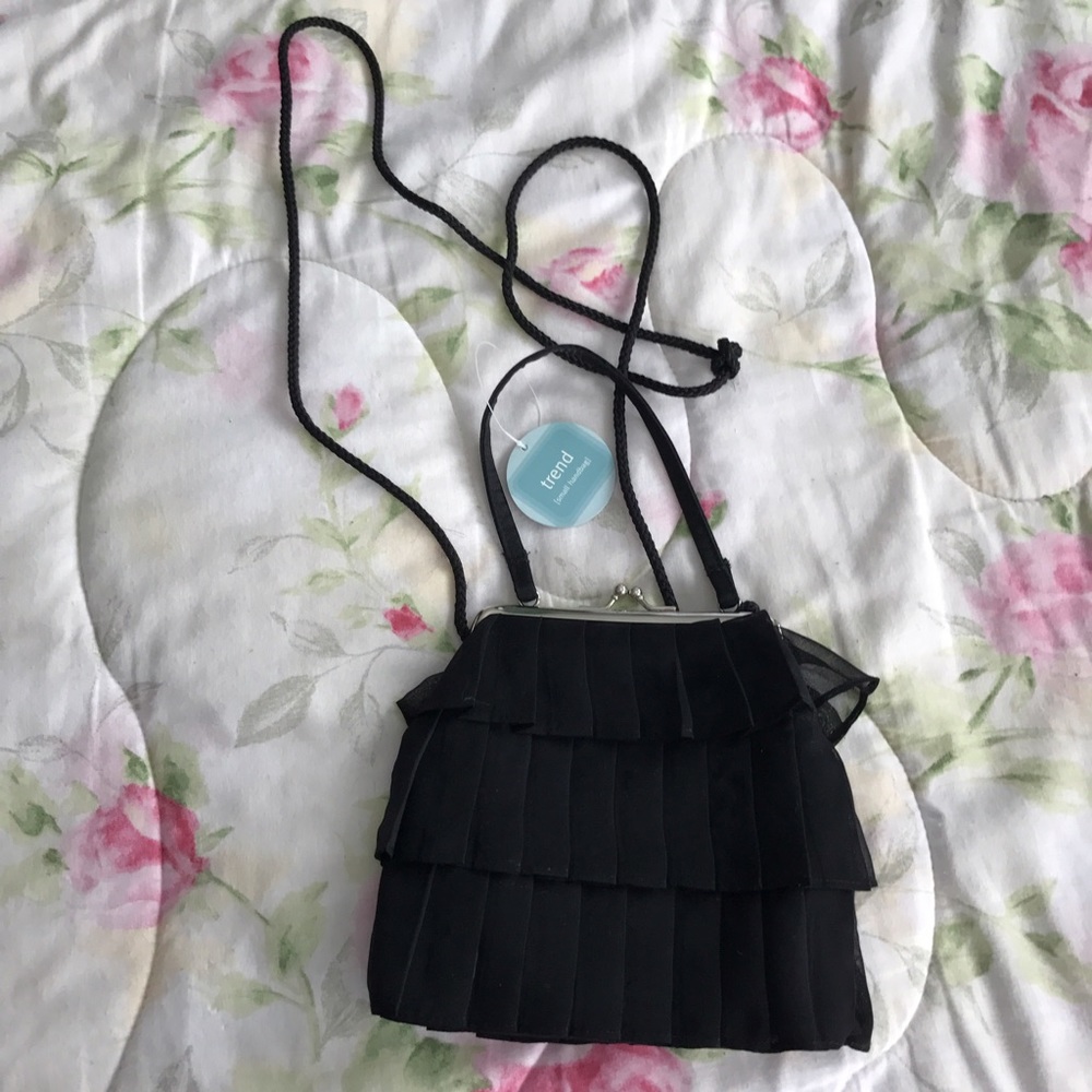 Cute black evening Purse new!