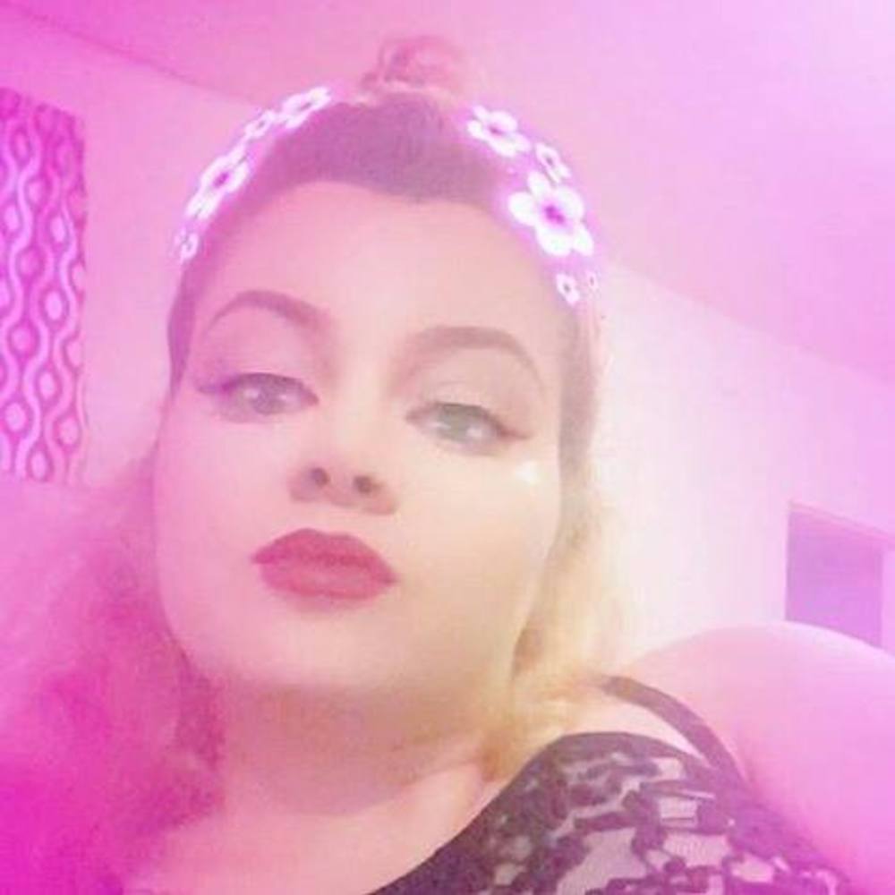 Meet your Posher, Nicola