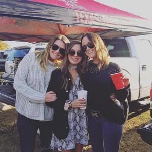 Meet your Posher, Molly