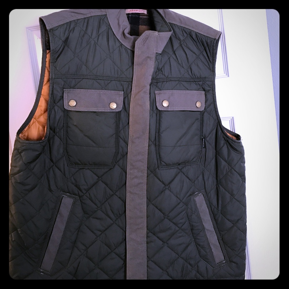Jeremiah brand vest (sleeveless)
