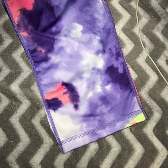 Athletic Leggings - Picture 3 of 3