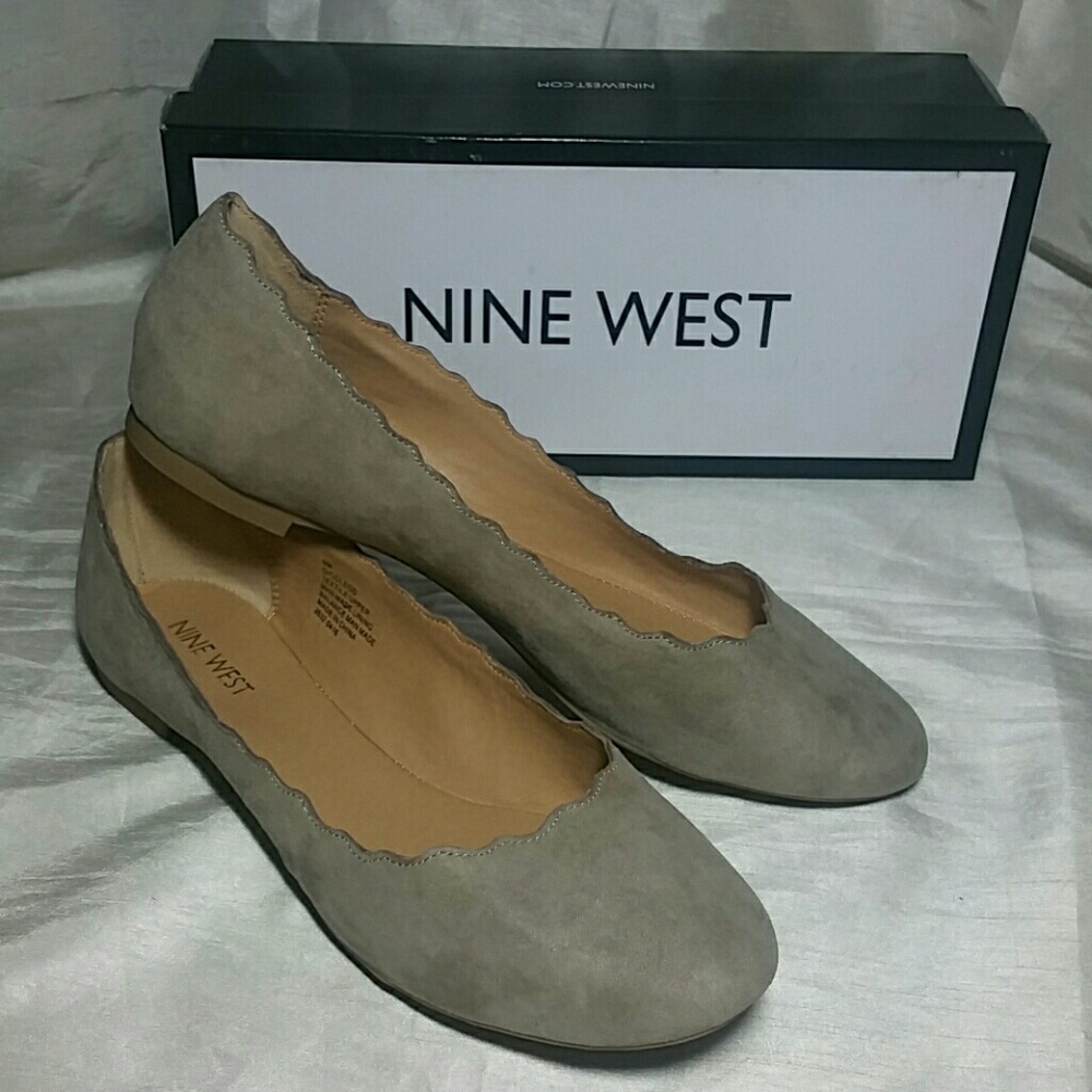 Nine West Flats Beige Scallop 9 M New